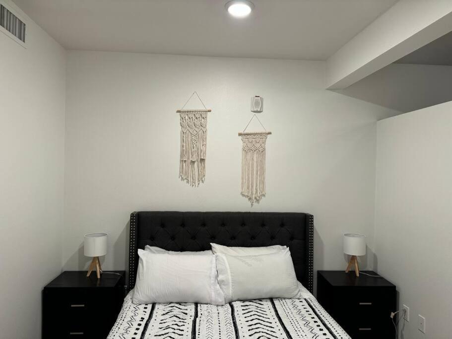 Modern And Lavish Apartment เกลนเดล ภายนอก รูปภาพ