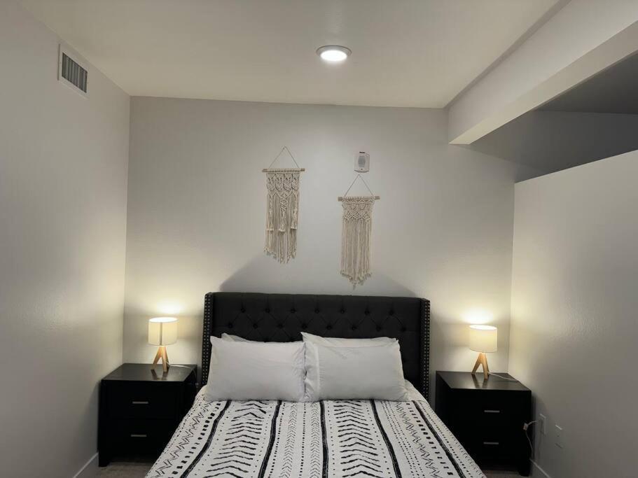 Modern And Lavish Apartment เกลนเดล ภายนอก รูปภาพ